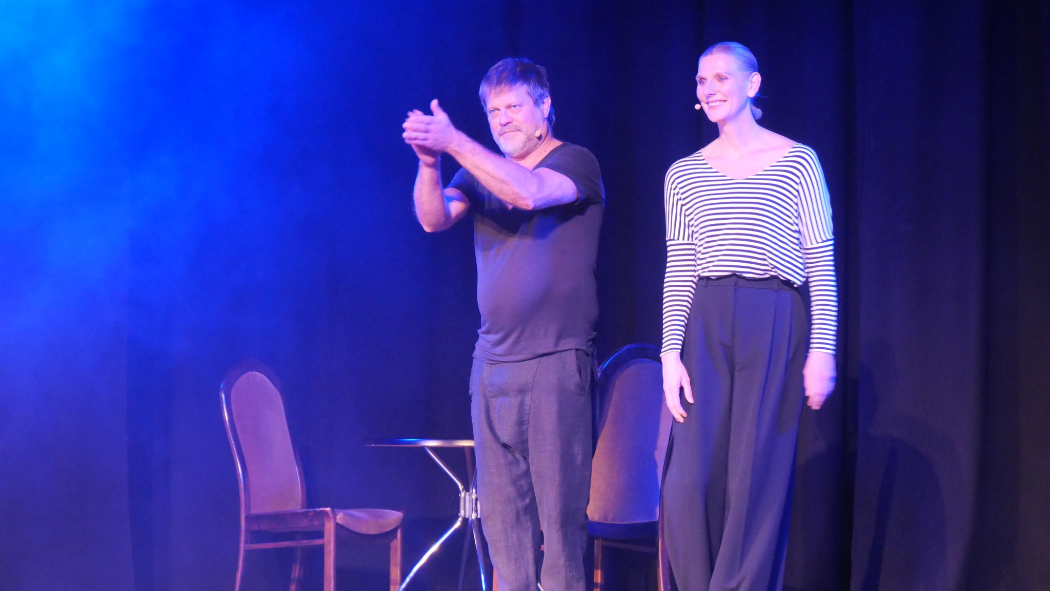 Változatos színdarabok